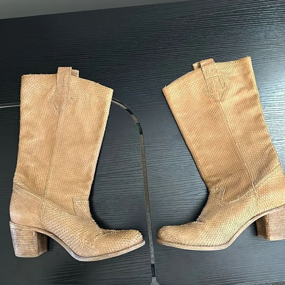 Matisse Women’s Promise Camel Brown Leather Pull On Textured Mid-Calf Boot, 9